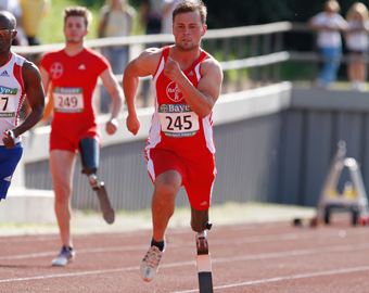 Wettkampf beim Sportfest in Leverkusen (Foto: Axel Kohring/ Beautiful Sports Images)